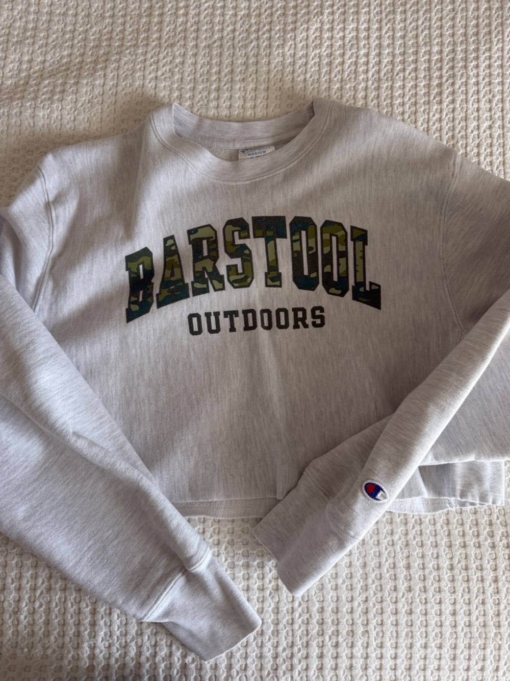 Barstool cropped sweatshirt - camo letters